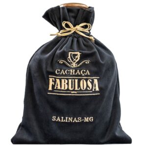 56Ae81C732D4C76C7A7Acca088C4D48F Cachaça Fabulosa Especial 750 Ml