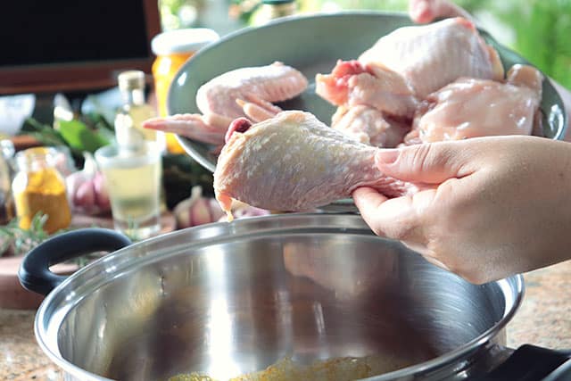 Frango Caipira com Pequi e Cachaça 11