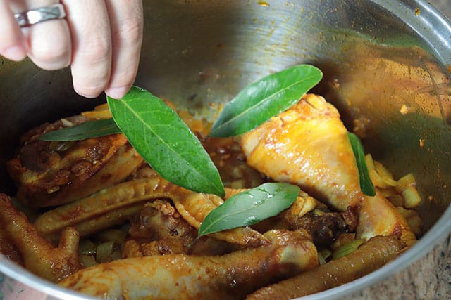 Frango Caipira com Pequi e Cachaça 14