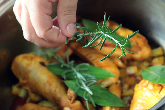 Frango Caipira com Pequi e Cachaça 16